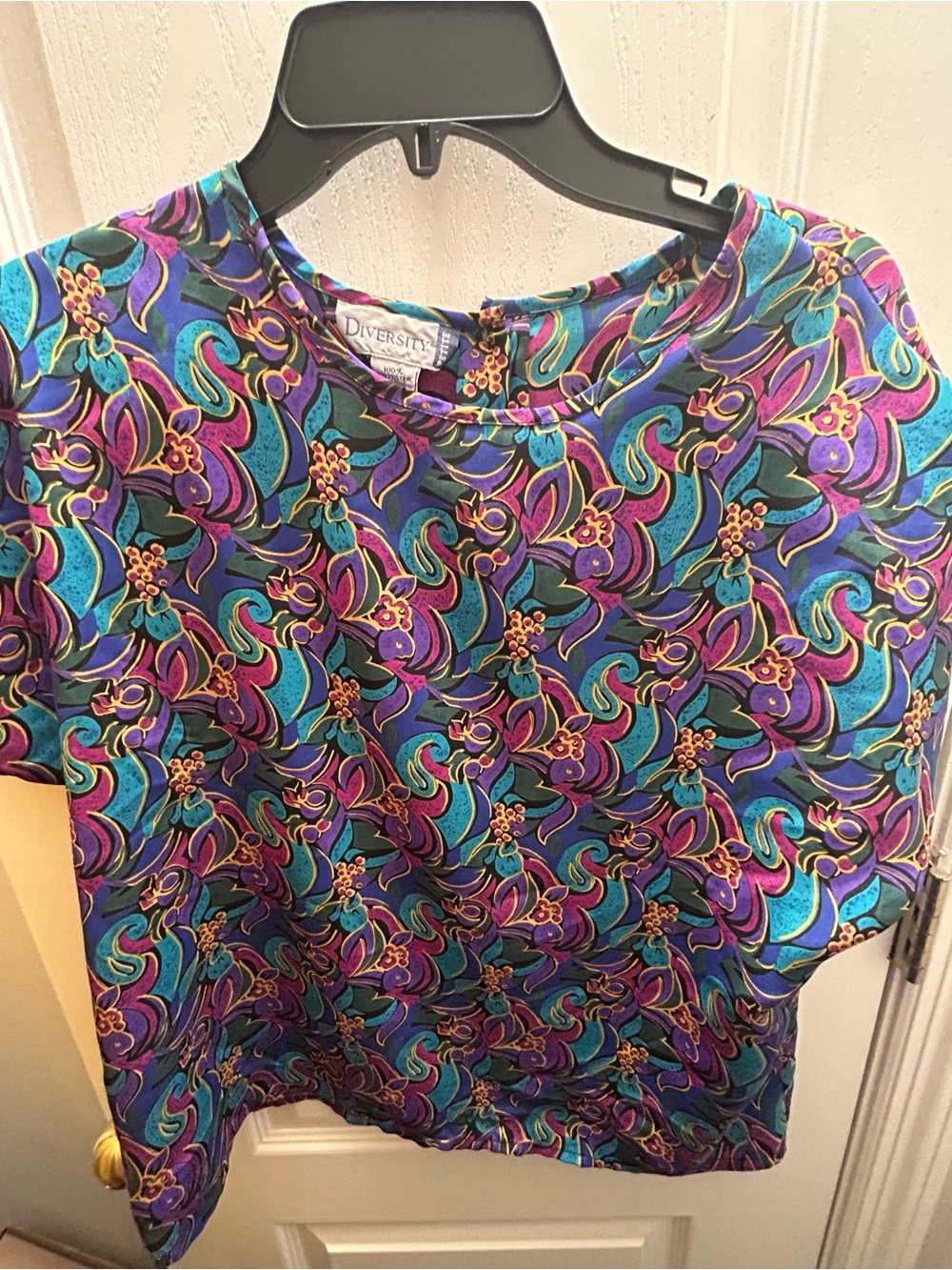 Vintage Diversity Purple & Teal Floral Short Sleeve Blouse